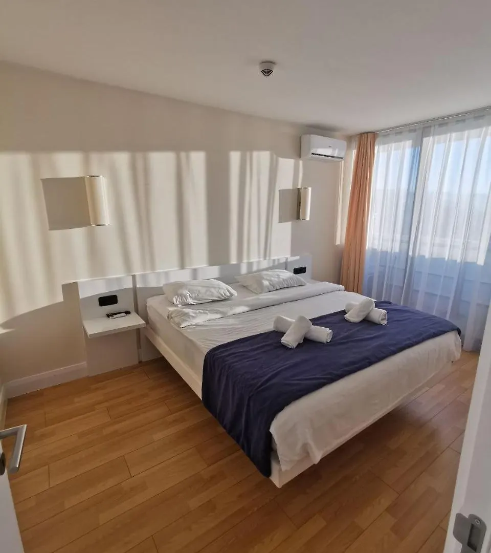 Bestseller Apartment Batumi 0*,